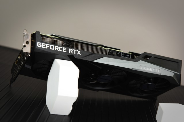 技嘉魔鷹RTX 3060 GAMING OC顯卡全面評測