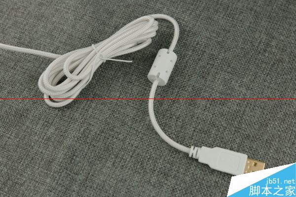 游戲鼠標(biāo)怎么選？QPAD OM-75光電鼠標(biāo)評測