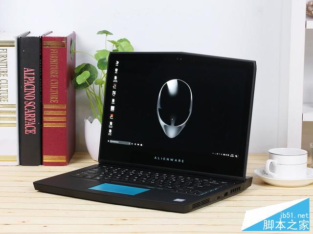 Alienware 13 R3值得买吗？Alienware 13 R3游戏本深度图解评测