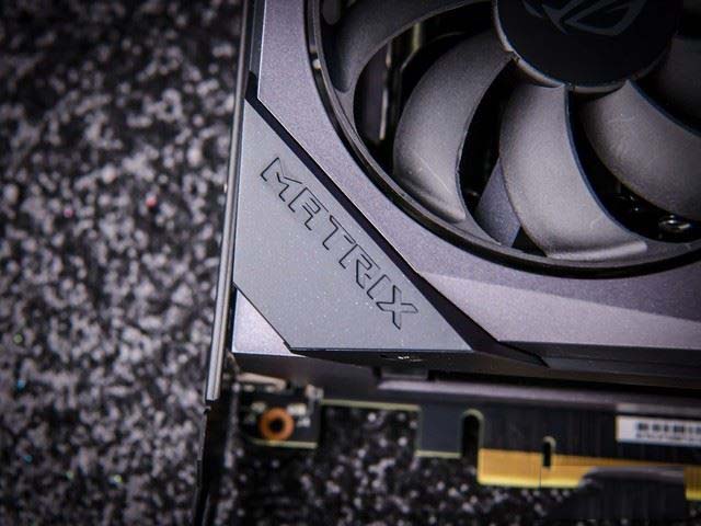 ROG Matrix RTX 2080 Ti顯卡值得買(mǎi)嗎 ROG Matrix RTX 2080 Ti顯卡拆解+評(píng)測(cè)