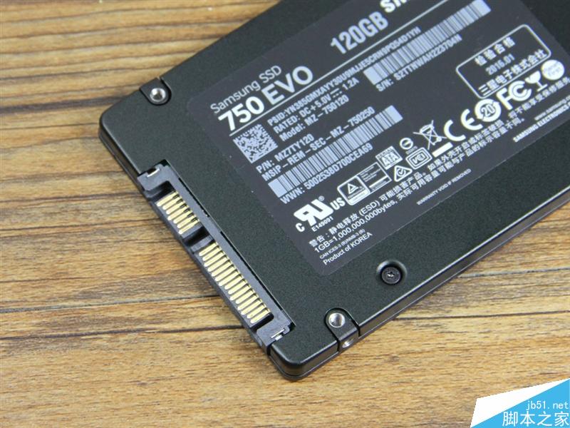 低端市场的SSD性能如何?两款热门入门级120GB SSD大比拼