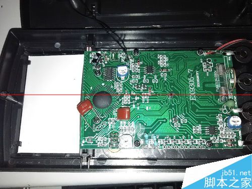 DT9205A数字式万能表怎么拆解？