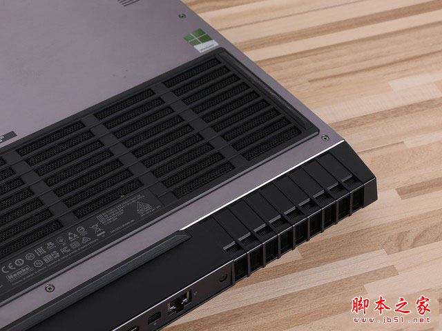 Alienware 17值得买吗？2017新款17吋外星人笔记本全面深度评测