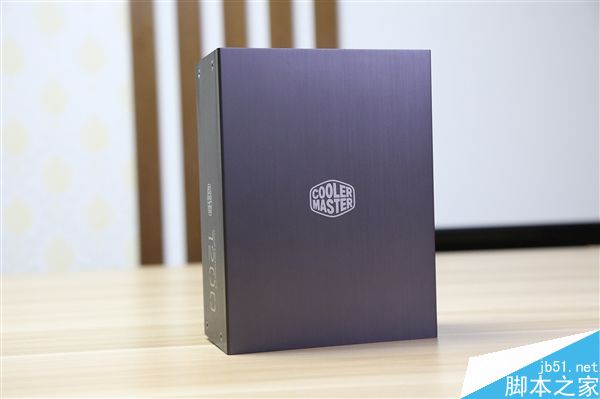 酷冷至尊MasterWatt Maker 1200W電源圖賞:用料做工頂級水平