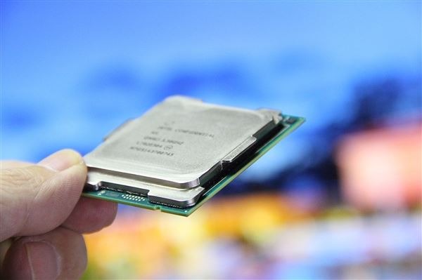 i7-9700K什么時(shí)候發(fā)售 i7-9700K發(fā)售時(shí)間及價(jià)格介紹