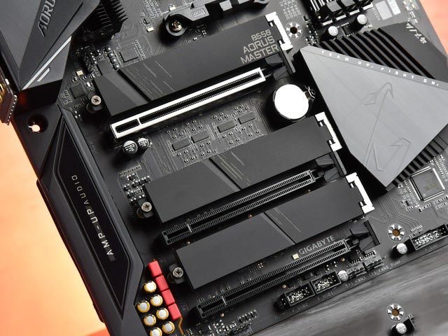 技嘉B550主板怎么樣 技嘉B550 AORUS MASTER主板詳細評測