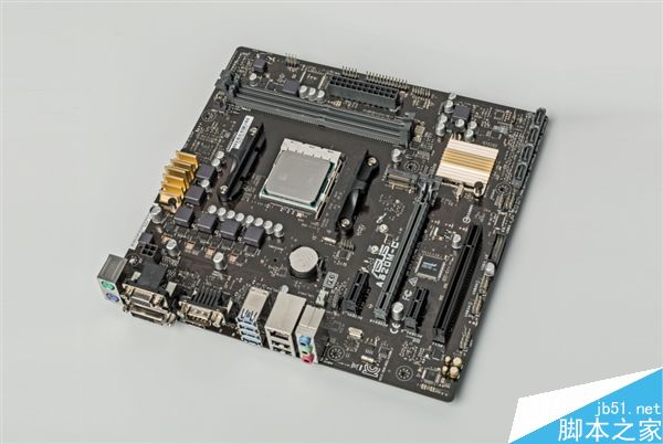 华硕A320芯片组主板A320M-C曝光:AM4插座通吃Ryzen、APU