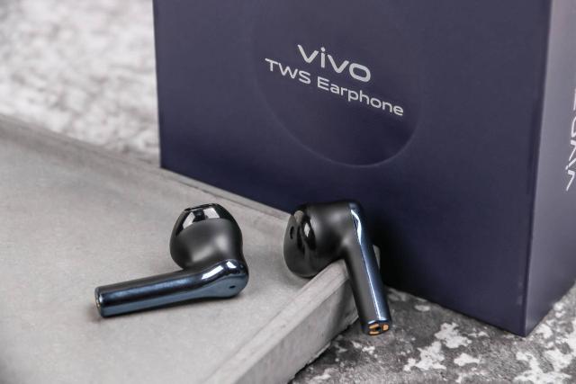 vivo首款真无线蓝牙耳机怎么样 vivo TWS Earphone上手体验评测