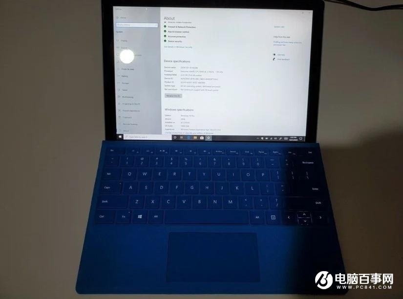 微軟 Surface Pro 8 工程機(jī)被曝光出售：搭載 Intel i7-1165G7 處理器，32GB 內(nèi)存